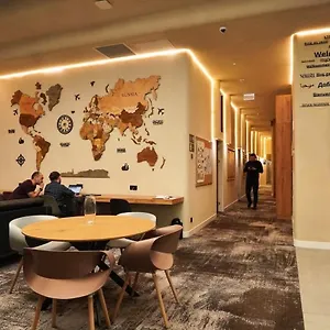  Capsule hotel Aq Minisuites